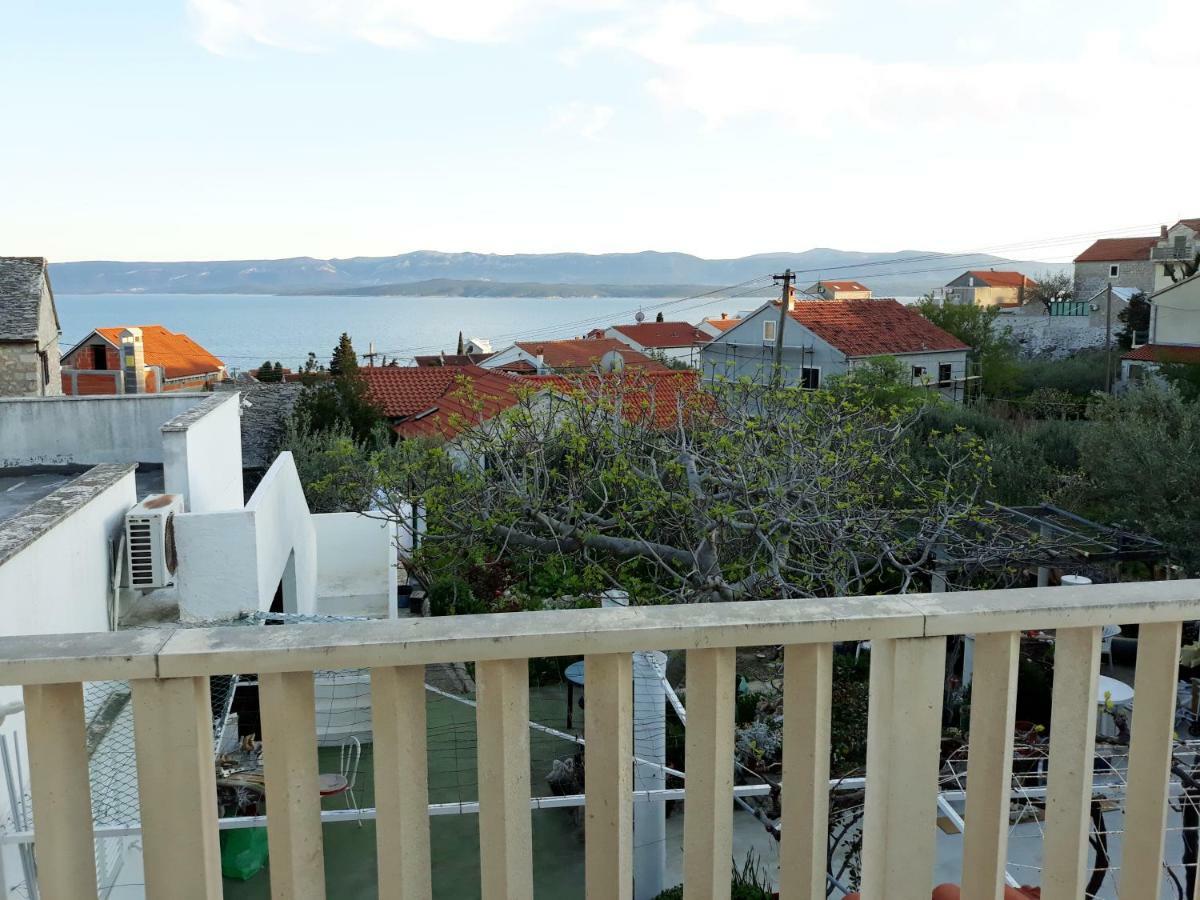 Apartmani Vinko Bol Exterior photo