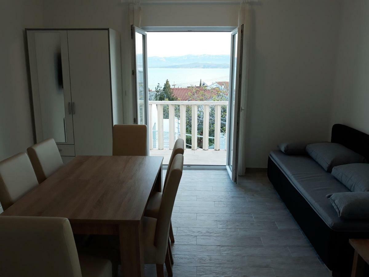 Apartmani Vinko Bol Exterior photo