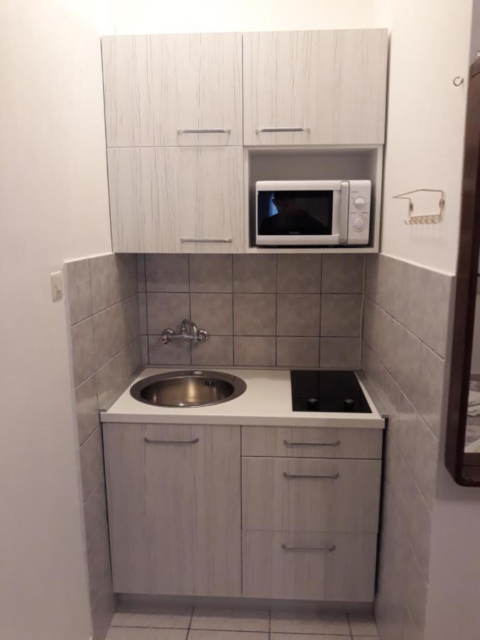 Apartmani Vinko Bol Exterior photo